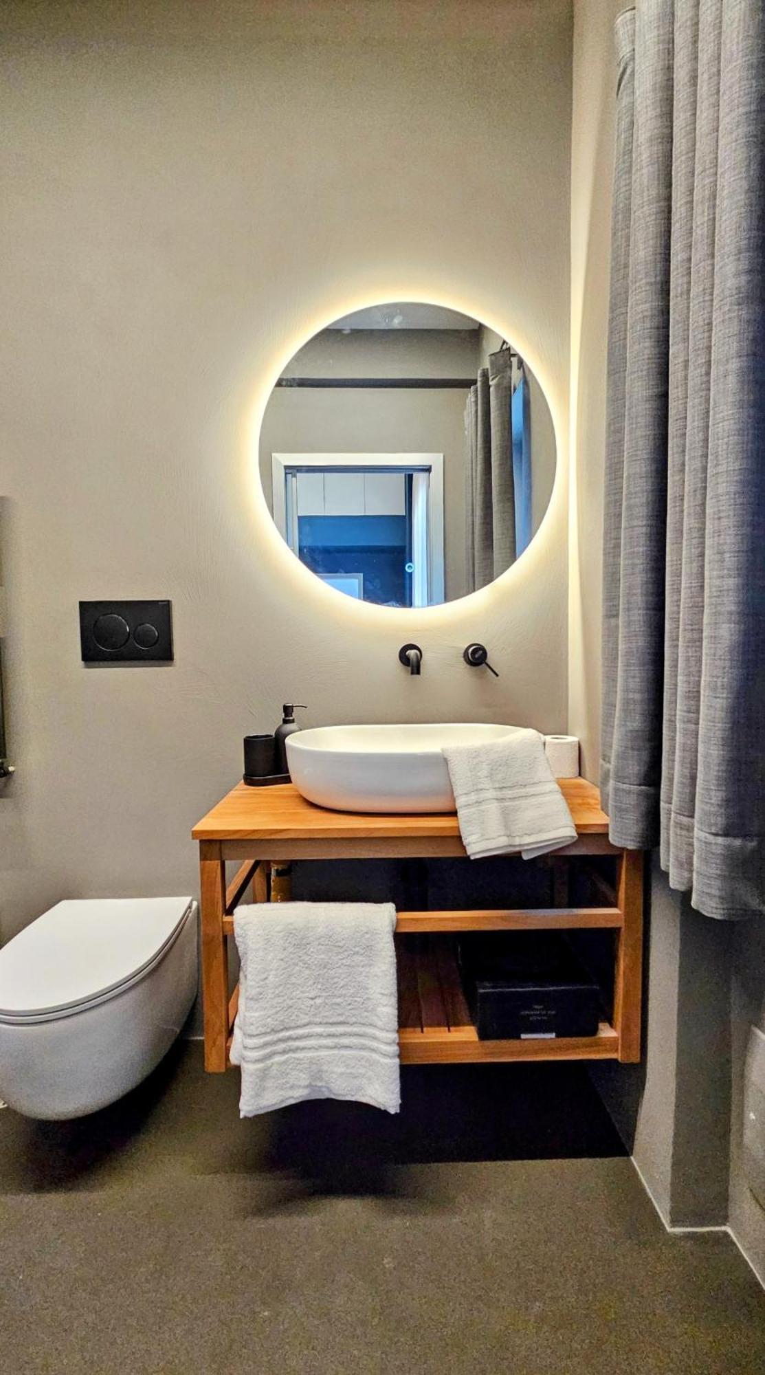 Suite N 5 ปอมเปอี ภายนอก รูปภาพ